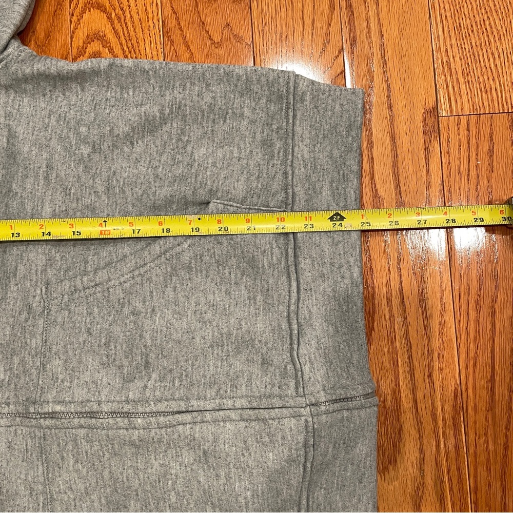 Grey zip-up - Picture 6 of 6